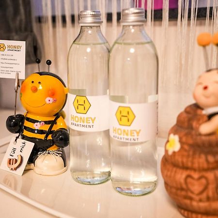 Honey Apartment Lendava Buitenkant foto