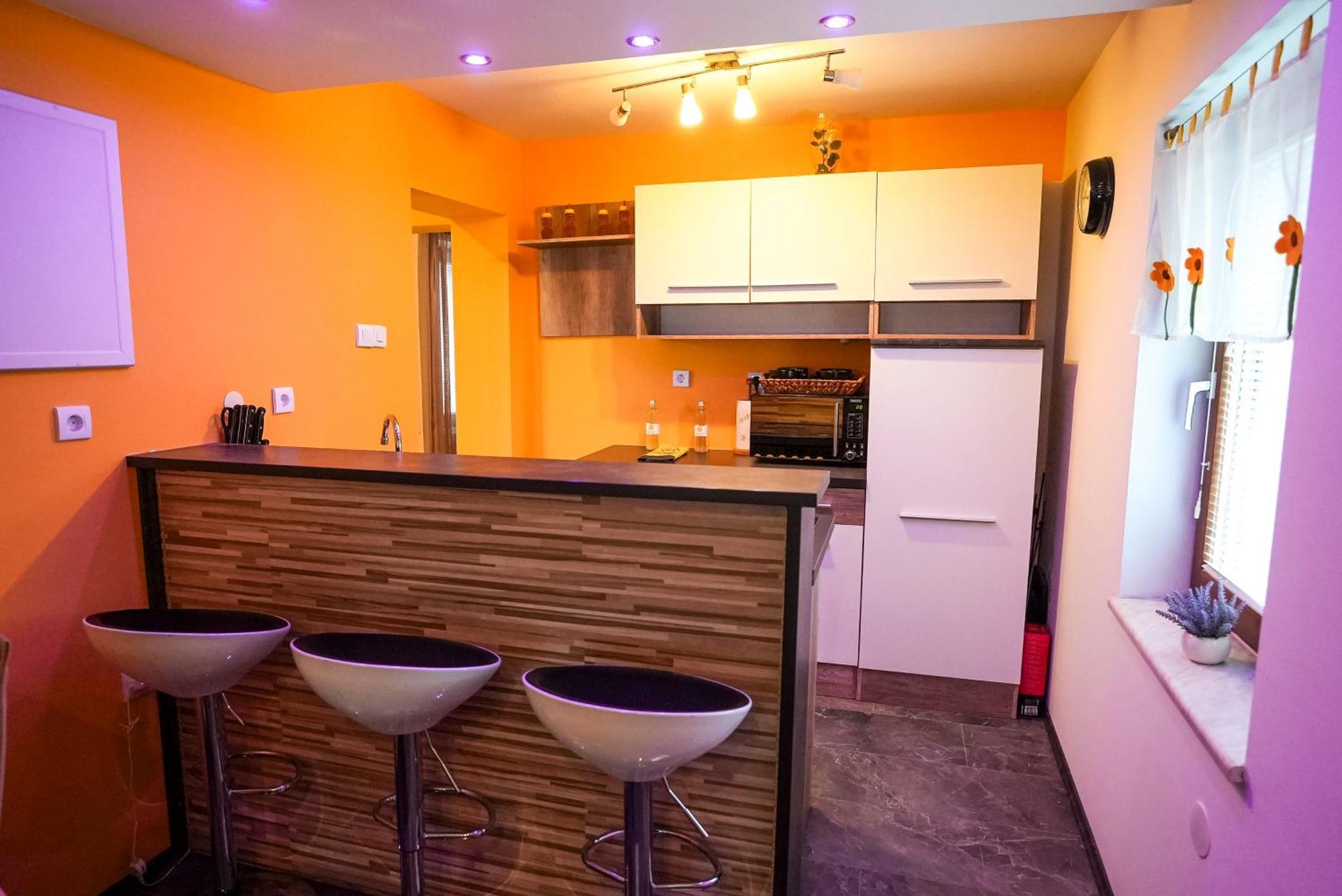 Honey Apartment Lendava Buitenkant foto